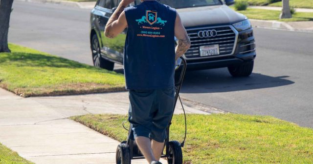 media-how-to-move-heavy-furniture-on-carpet-by-yourself